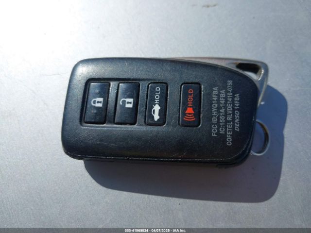 2017 LEXUS IS 200T JTHBA1D23H5050525 Photo 10