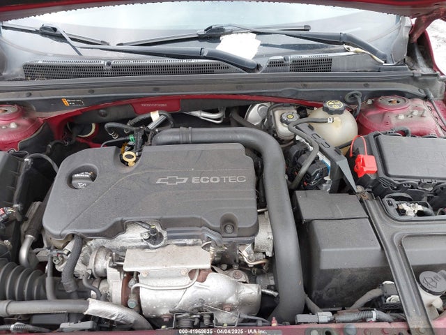 1G1ZD5ST1JF102883 Chevrolet MALIBU LT