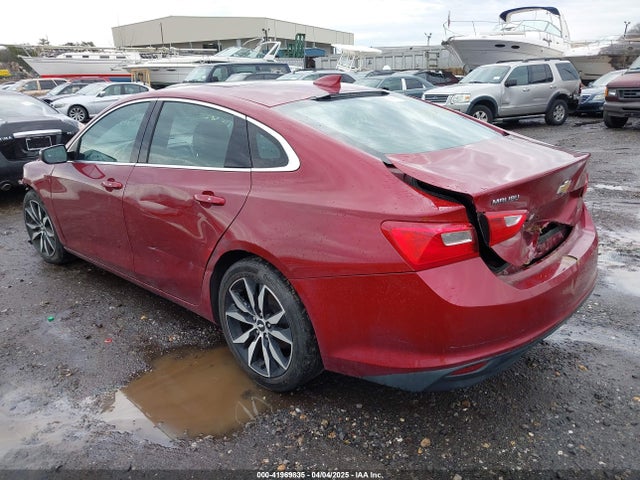 1G1ZD5ST1JF102883 Chevrolet MALIBU LT