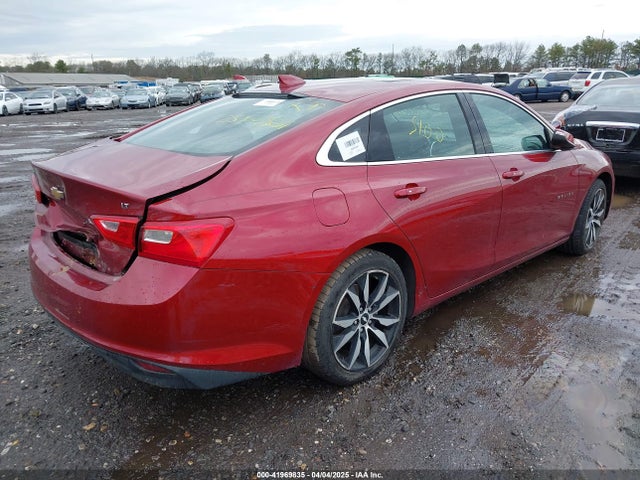 1G1ZD5ST1JF102883 Chevrolet MALIBU LT
