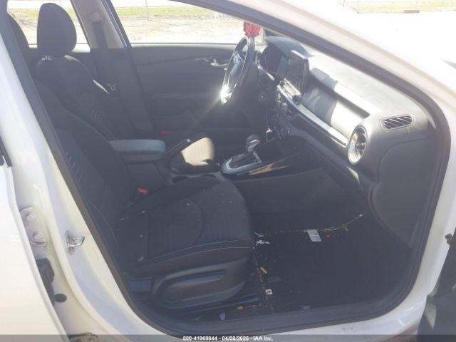 3KPF34AD9KE020025 KIA FORTE S