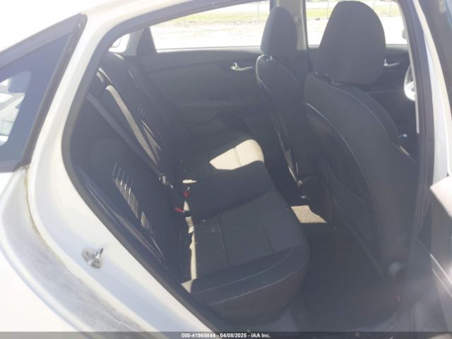 3KPF34AD9KE020025 KIA FORTE S