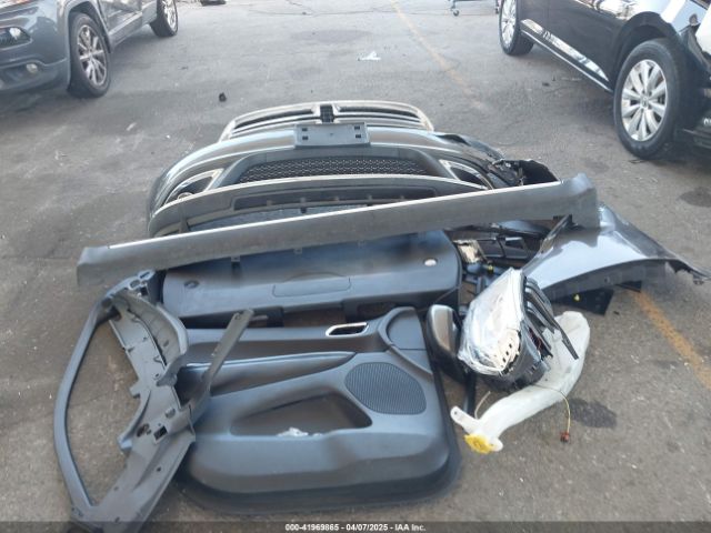 1C4RDHAG7HC936570 Dodge Durango Sxt Rwd
