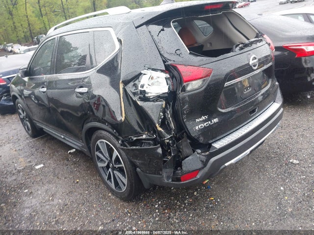 JN8AT2MT6JW489275 Nissan Rogue Sl