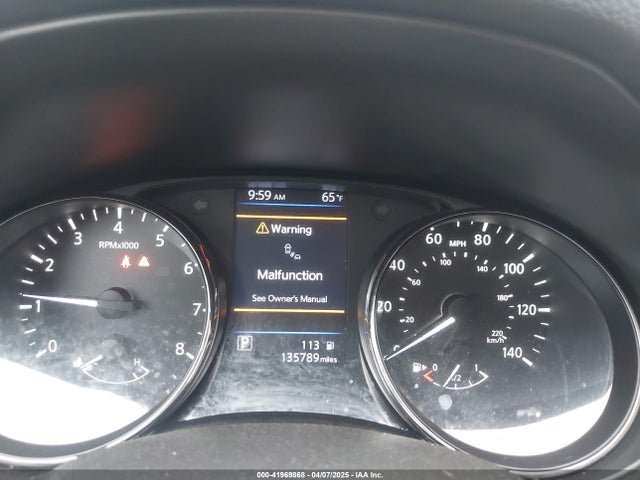 JN8AT2MT6JW489275 Nissan Rogue Sl