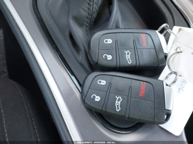 2C3CDZAG2NH159983 Dodge Challenger Sxt