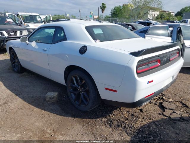 2C3CDZAG2NH159983 Dodge Challenger Sxt