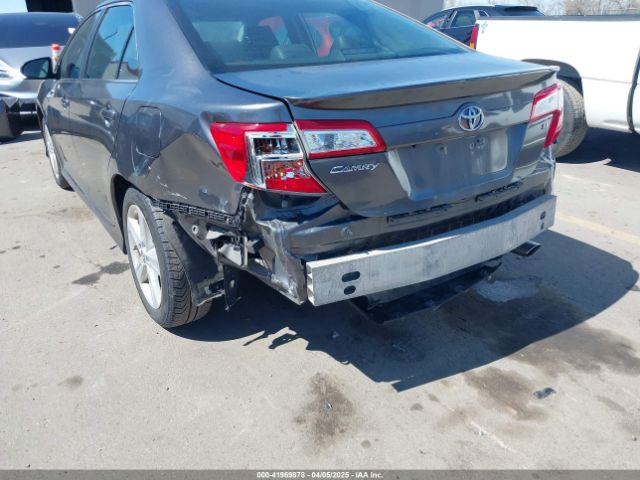 4T1BF1FK1EU416303 Toyota CAMRY SE