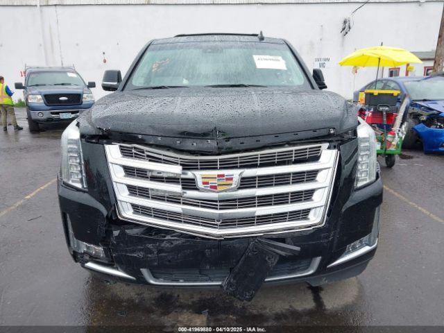 1GYS4HKJ2JR179215 Cadillac Escalade Esv Luxury