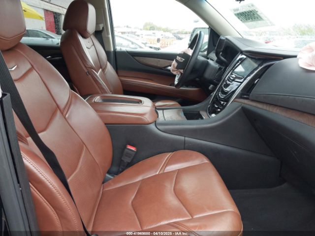 1GYS4HKJ2JR179215 Cadillac Escalade Esv Luxury