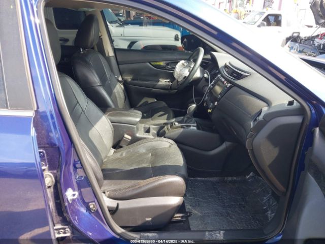 5N1AT2MT2JC740771 Nissan Rogue Sl