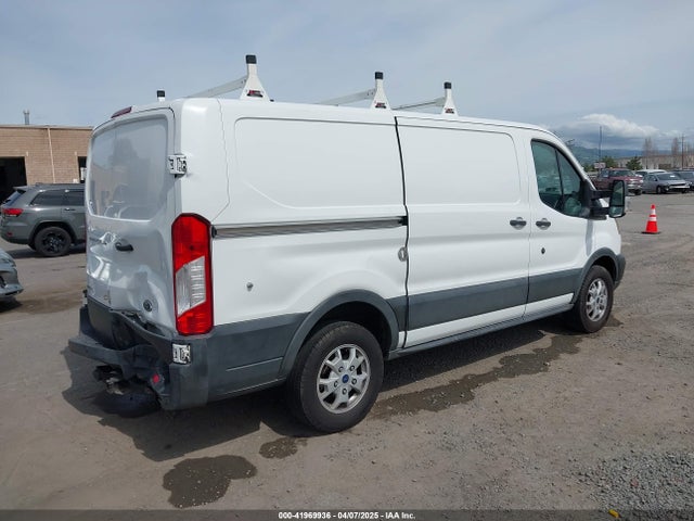 1FTYR1YG9GKA12565 Ford Transit-250