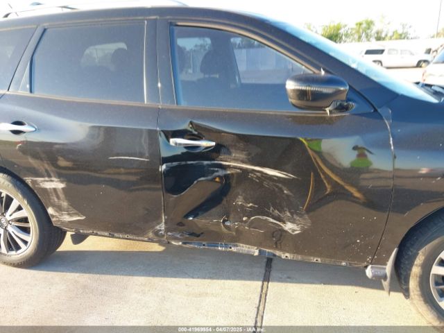 5N1DR2MN8HC914155 Nissan Pathfinder S