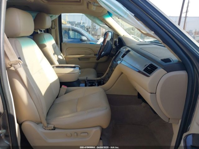 1GYS4JEF6ER239498 Cadillac Escalade Esv Premium