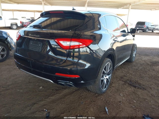ZN661YUL1KX332824 Maserati Levante S Granlusso