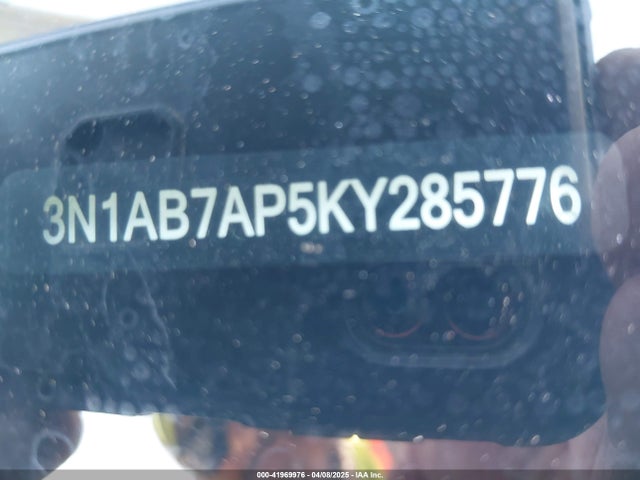3N1AB7AP5KY285776 Nissan SENTRA SV