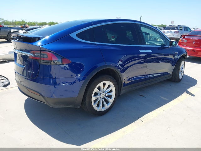 2020 TESLA MODEL X 5YJXCDE20LF302966 Photo 3