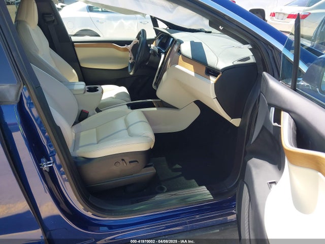 2020 TESLA MODEL X 5YJXCDE20LF302966 Photo 4