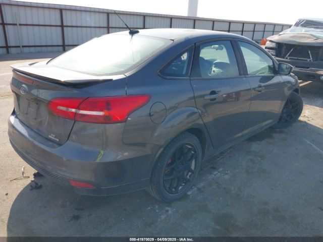 1FADP3F2XGL317130 Ford FOCUS SE