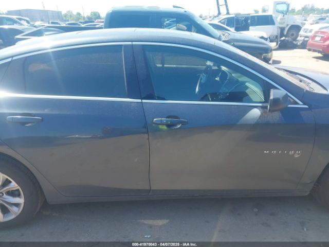 1G1ZD5ST7KF114134 Chevrolet MALIBU LT