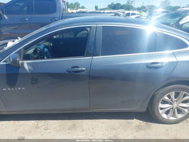 1G1ZD5ST7KF114134 Chevrolet MALIBU LT