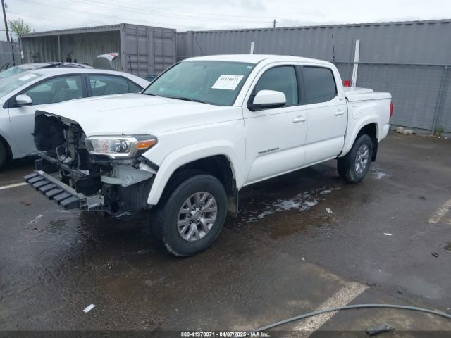 5TFAX5GN1HX101078 Toyota Tacoma Sr5