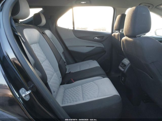 2GNAXHEV6M6113023 Chevrolet Equinox Fwd Ls