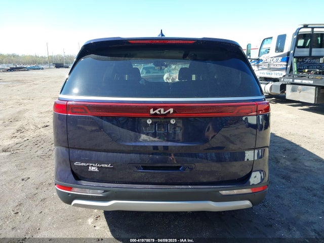 KNDNB4H32N6118481 KIA Carnival Mpv Lx