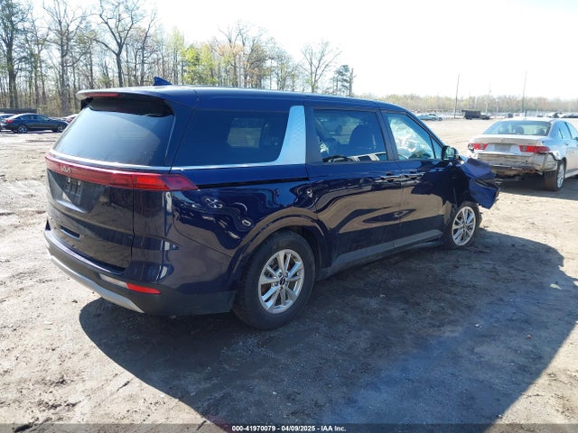KNDNB4H32N6118481 KIA Carnival Mpv Lx