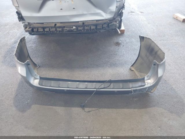 5TDYK3DC9FS611086 Toyota Sienna Xle 8 Passenger