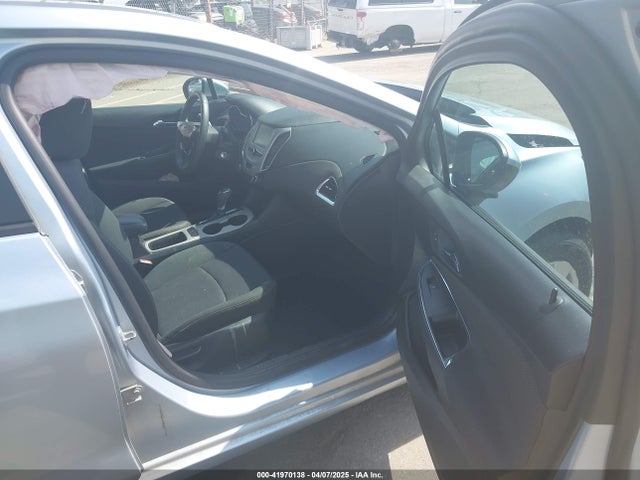 1G1BC5SM6H7149439 Chevrolet Cruze Ls Auto