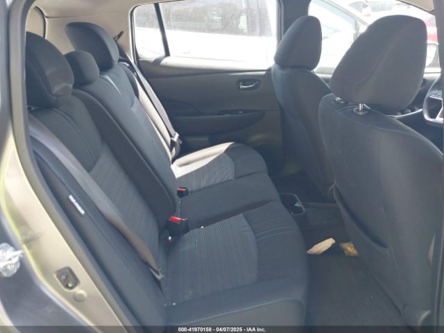 2024 NISSAN LEAF 1N4CZ1CV3RC552397 Photo 7
