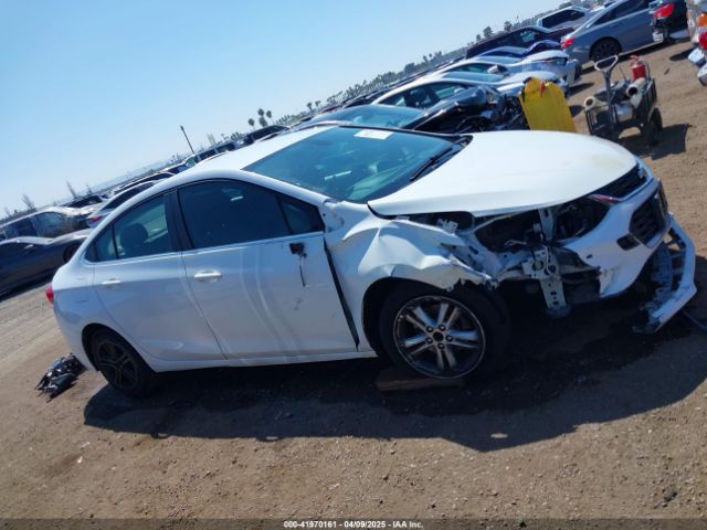 1G1BE5SM3J7205921 Chevrolet Cruze Lt Auto