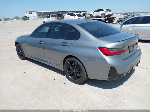 BMW 3 Series 330e 2023 3MW39FF07P8C91381 Image 3