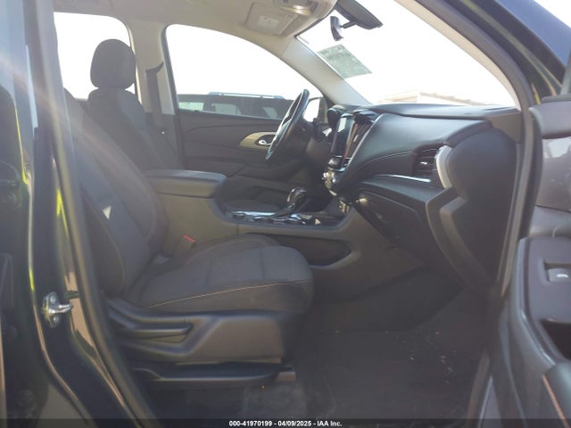1GNERGKW5KJ118040 Chevrolet Traverse 1lt