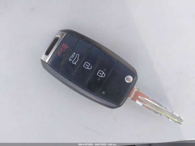 KNAFK5A86J5773353 KIA FORTE LX