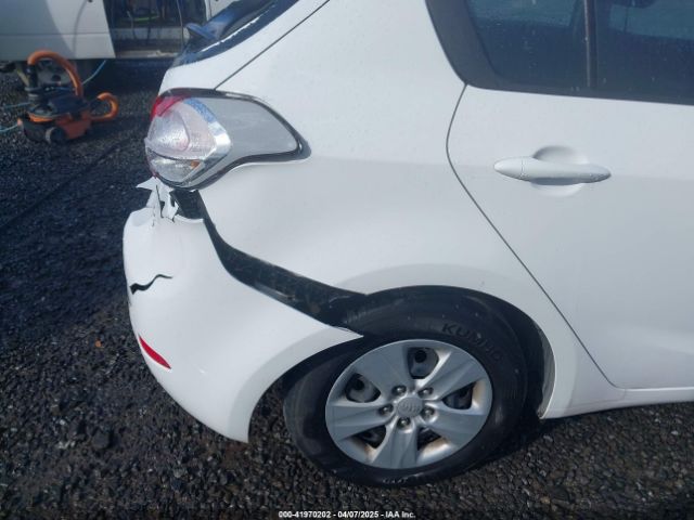 KNAFK5A86J5773353 KIA FORTE LX