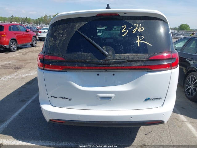 Chrysler Pacifica Hybrid S Appearance Pkg 2024 2C4RC1S74RR115265 Image 16