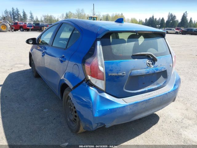 JTDKDTB32G1126614 Toyota Prius C Three
