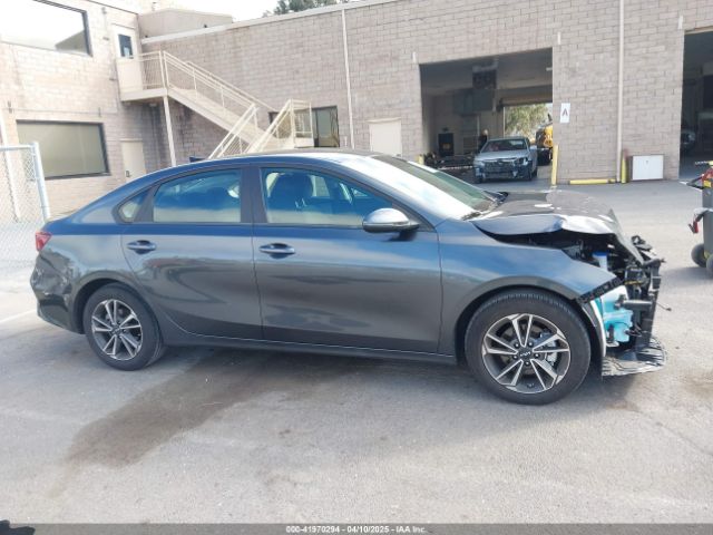 3KPF24AD7RE771296 KIA Forte Lxs