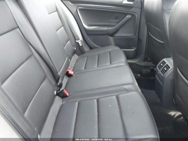 3VWPL7AJ6EM627504 Volkswagen Jetta Sportwagen 2.0l Tdi