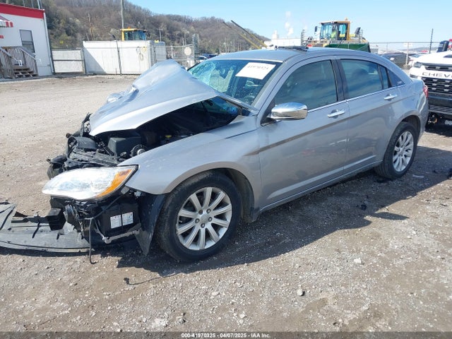 1C3CCBCG7EN120028 Chrysler 200 Limited
