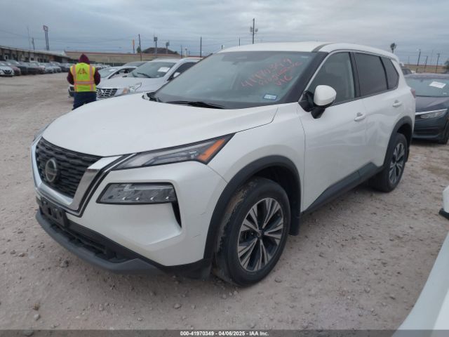 5N1AT3BA2MC833169 Nissan Rogue Sv Fwd