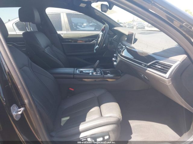 WBA7T2C07LGL17473 BMW 740I
