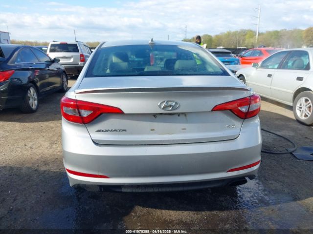 5NPE24AA7FH165229 Hyundai SONATA ECO