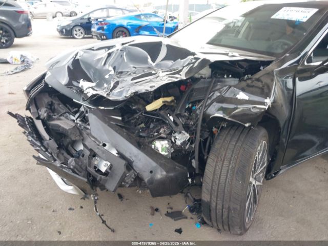 58ADA1C18RU047988 Lexus ES 300H
