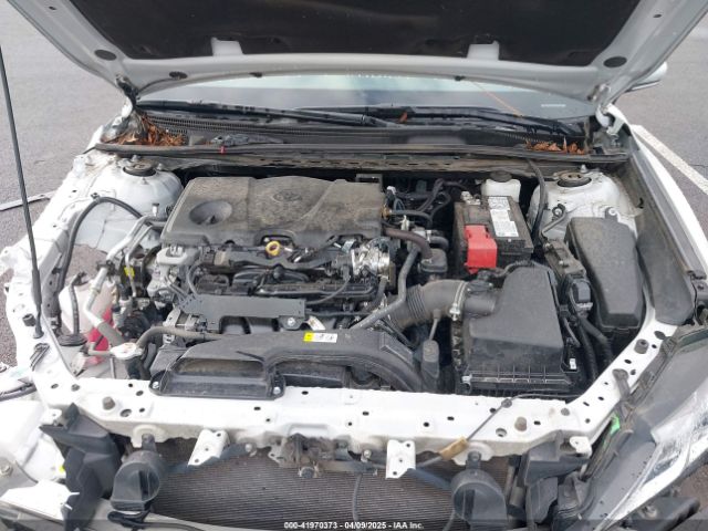 4T1C11BK3NU056931 Toyota Camry Le Awd