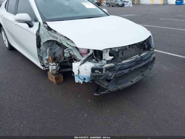 4T1C11BK3NU056931 Toyota Camry Le Awd