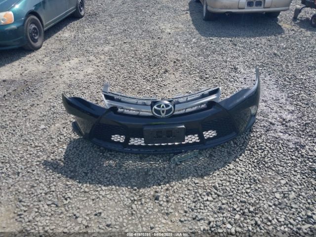 4T1BF1FKXHU268236 Toyota CAMRY SE