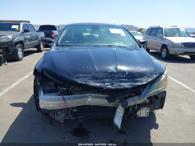 1C3CCCFB3FN626270 Chrysler 2015